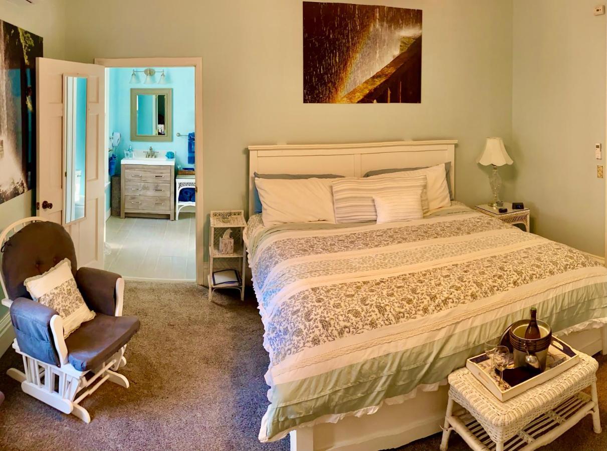 Tillinghast Manor Bed & Brunch Ovid Ngoại thất bức ảnh