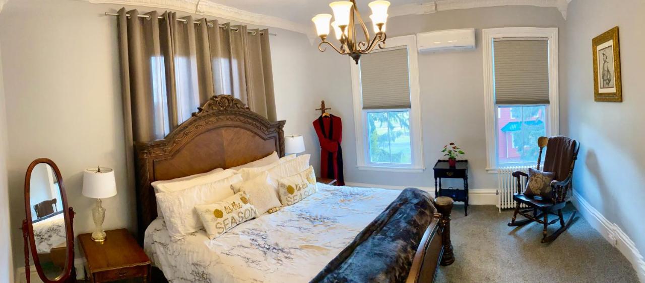 Tillinghast Manor Bed & Brunch Ovid Ngoại thất bức ảnh